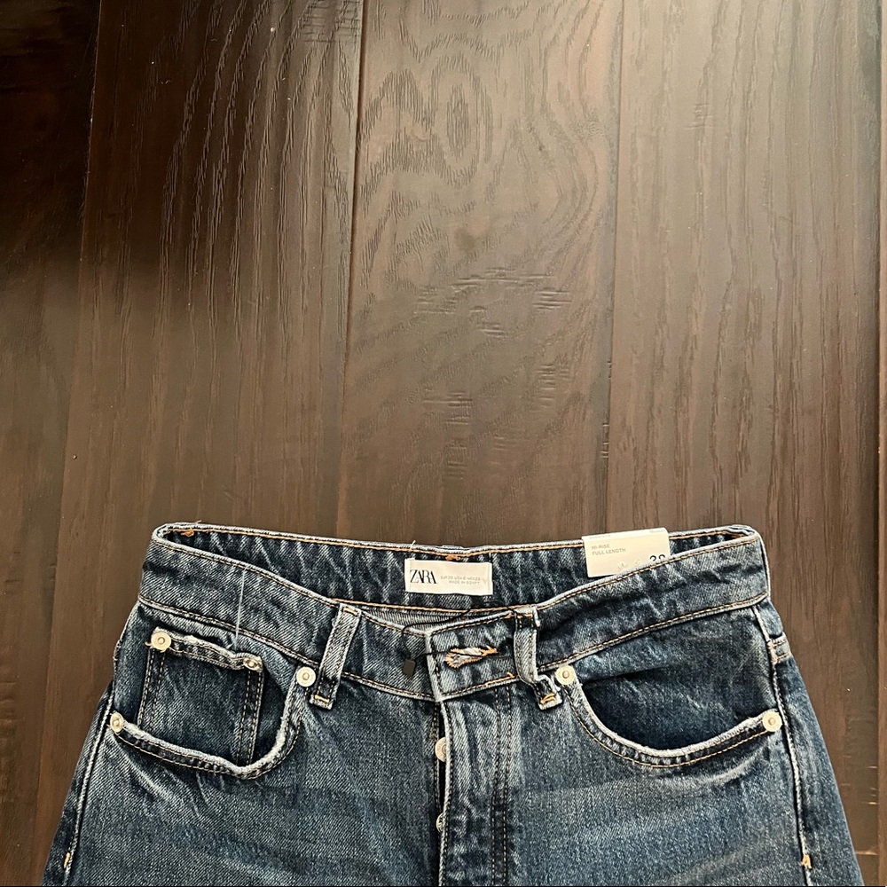 Zara Hi-Rise Straight Leg Jeans - Picture 2 of 7